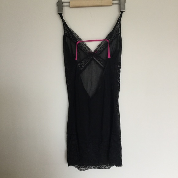 Black Sheer Nightie - Picture 3 of 6
